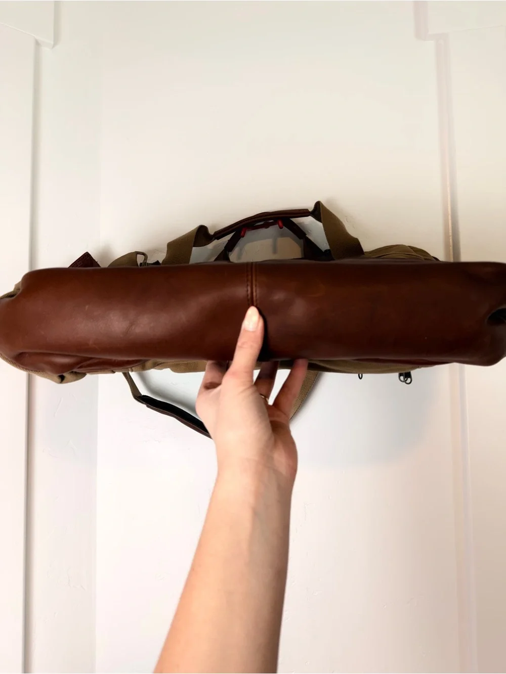 Vintage DULUTH Trading Co. Men's Canvas Brown Genuine Leather Duffle Bag